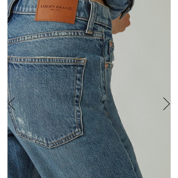 90s Loose Lucky Jeans - Picture 3 of 6